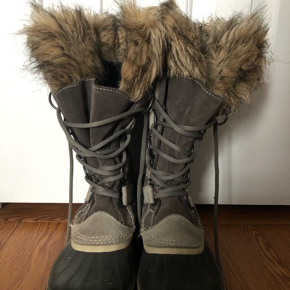 Joan of Arctic Sorel Boot